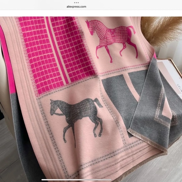 Elegant Pink and Gray Horse Print Shawl/Pashmina - Picture 1 of 4